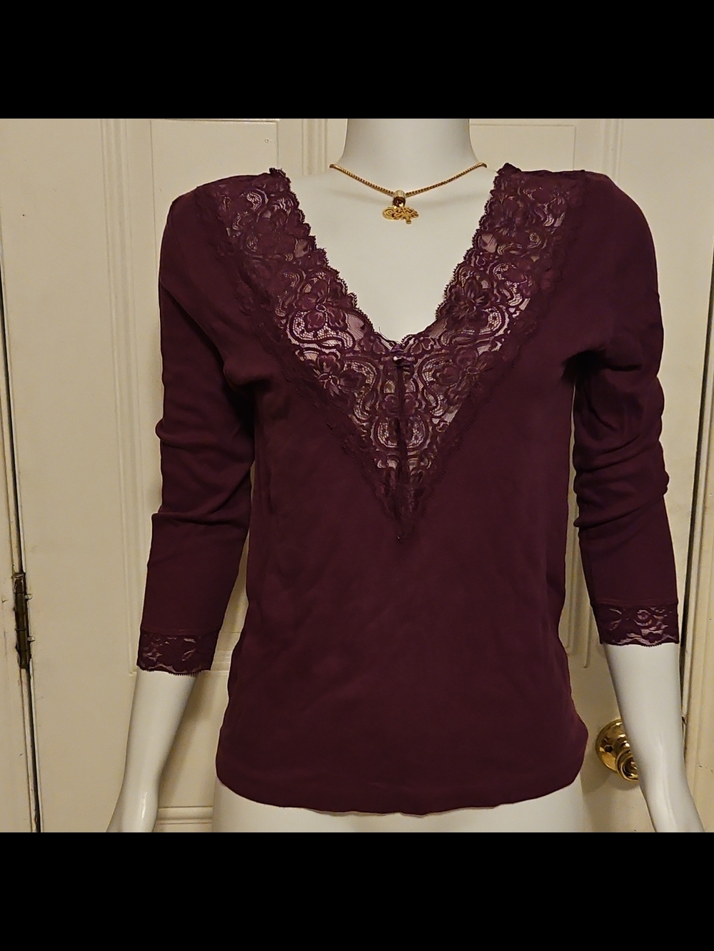 Women's Lace-Trim V-Neck Top in Plum